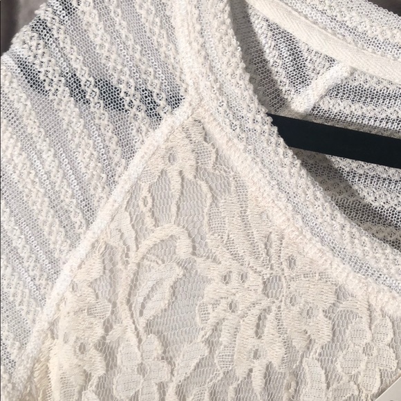 NWT Boston Proper Cream “Crochet Front Sweatshirt” - Picture 4 of 6